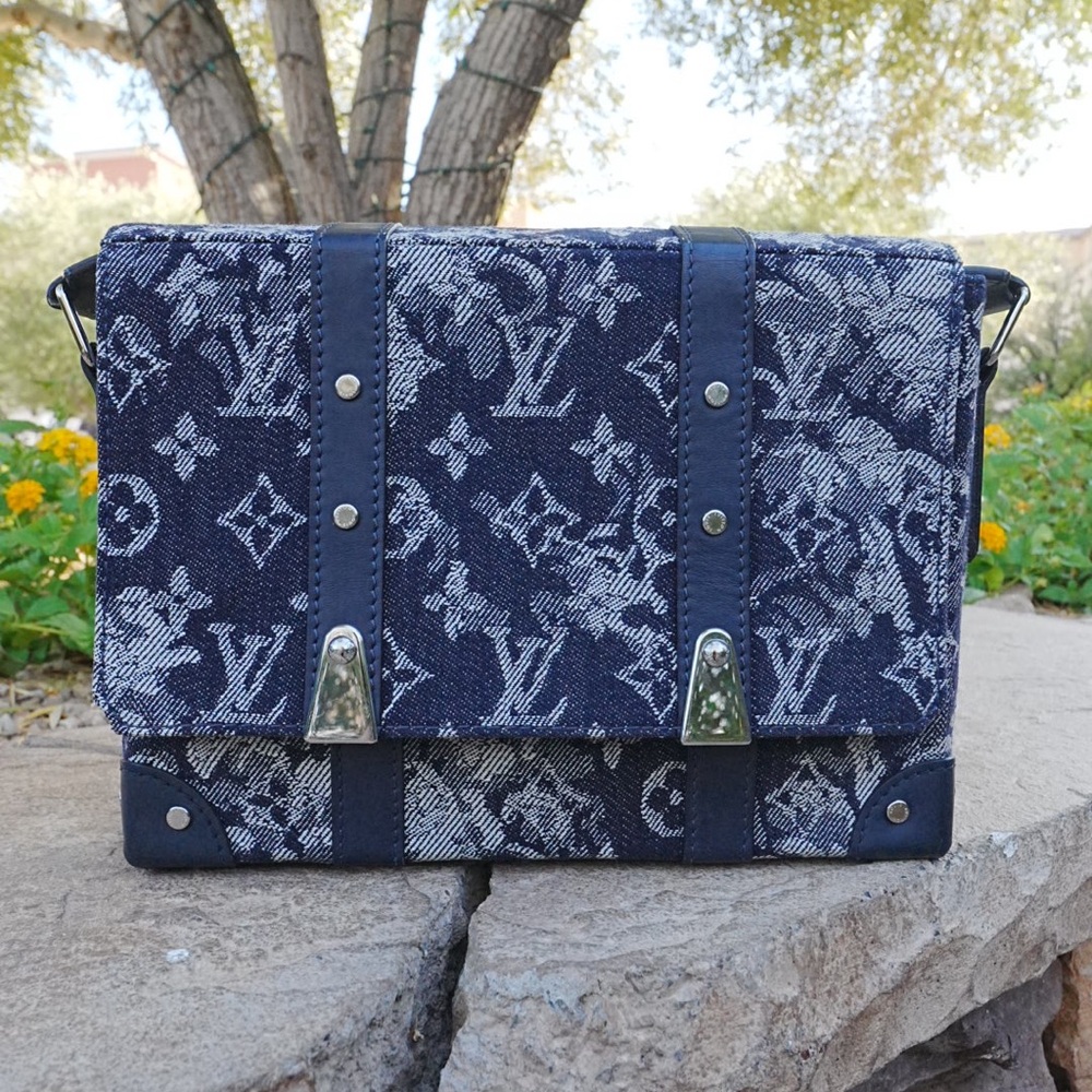 Louis Vuitton Blue Monogram Bag